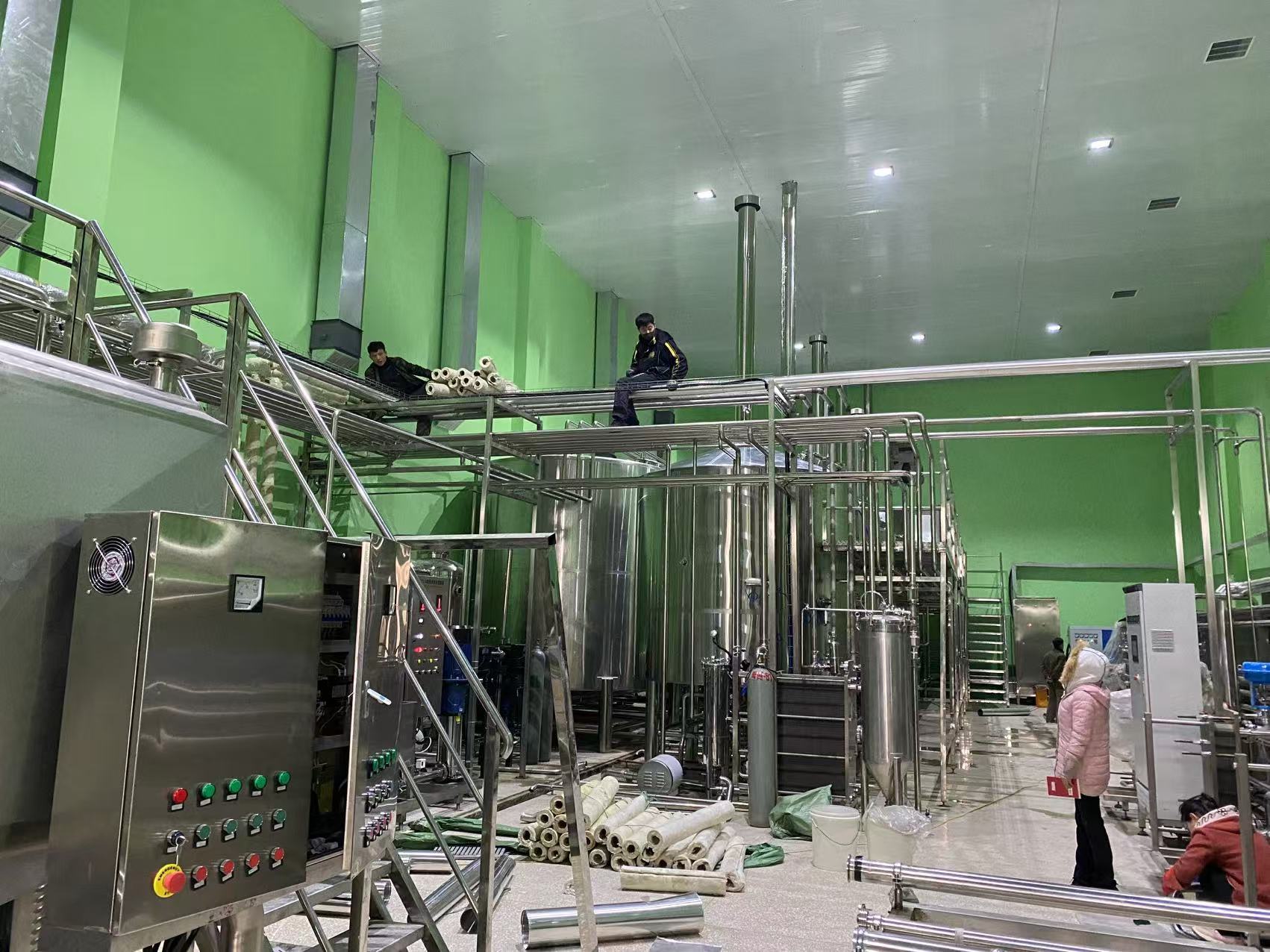 开平精酿啤酒设备厂—精酿啤酒设备制造：传承工艺与创新科技的交融